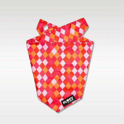 Pañoleta de mascotas Rombos Fucsias Frida Pets