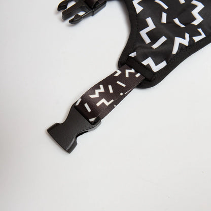 Pechera para mascotas Serenity Black Frida Pets